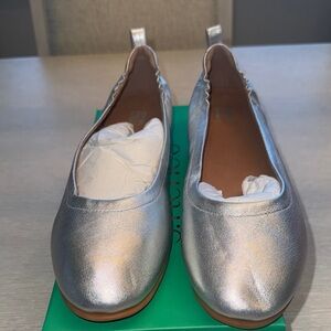 NEW Fitflop Silver Ballet Flats